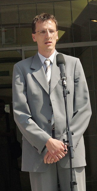 Nekaznovani direktor ŠOU Simon Zore