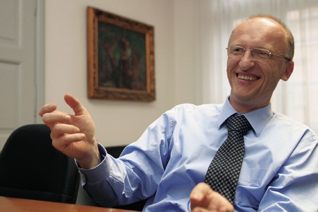 Stojan Zdolšek