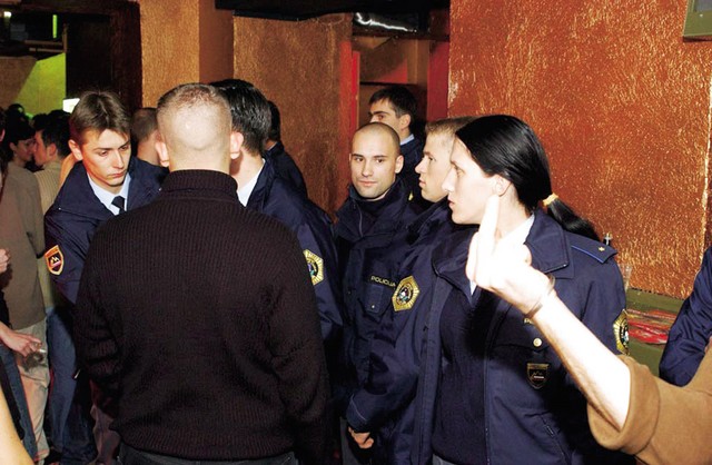 Policija v K4