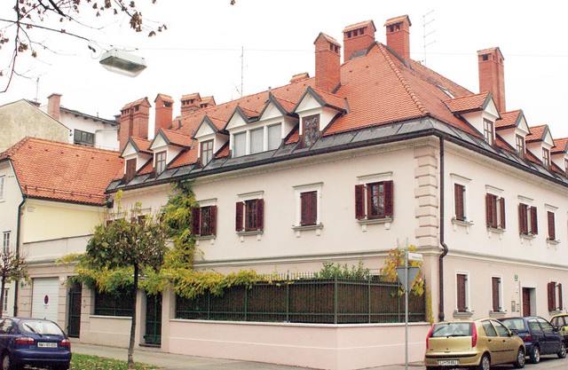Sedaj: Nova hiša na Žabjaku 9 na Prulah