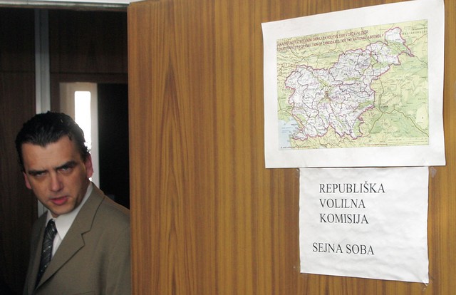 Predaja liste SNS