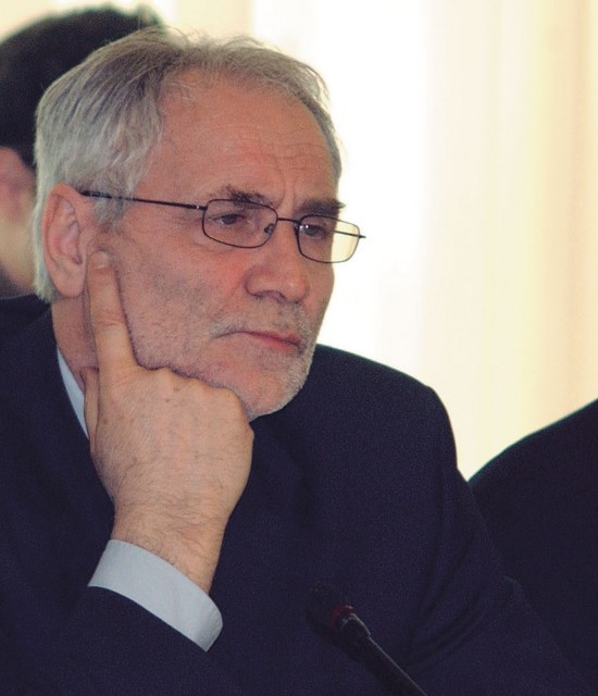 Kandidat za novega zunanjega ministra Ivo Vajgl je leta 1991 veljal za desno roko ministra Rupla.