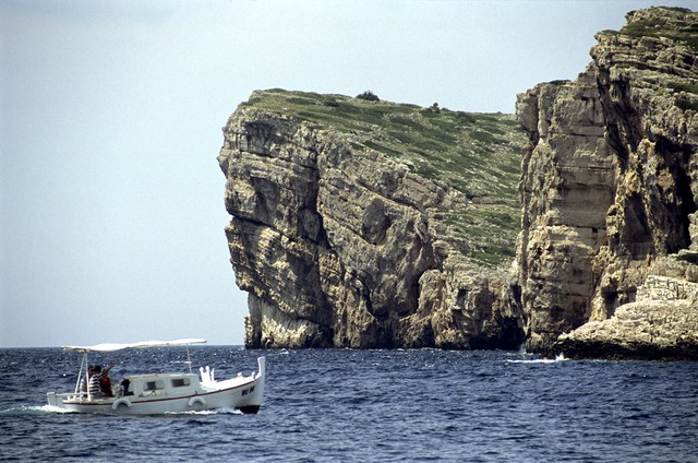 Stena: sto metrov nad morjem, sto metrov v globini