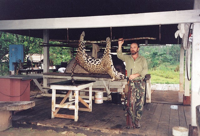 Dolgo sem bil prepričan, da je jaguar kralj amazonske džungle, a Dušan me je podučil, da je to vendarle puma, ki se ji menda celo ta zver vedno ogne.