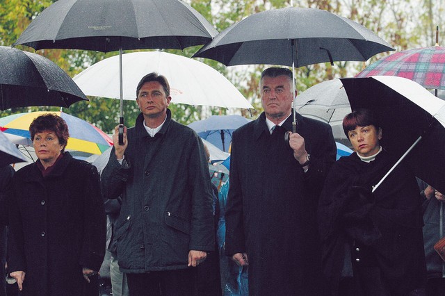 Brez Koalicije Slovenija: Zdenka Cerar (LDS), Borut Pahor (ZLSD), Janez Sušnik (SLS) in Andreja Rihter (ZLSD)