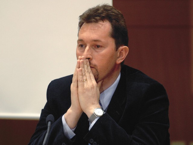 Minister Virant obtožuje