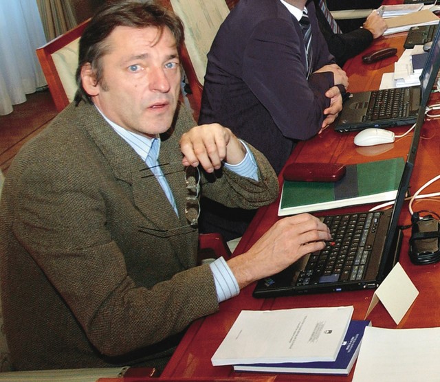 Minister, ki ga čaka referendum