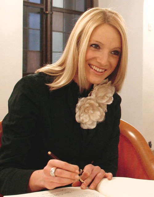 Mojca Mavec