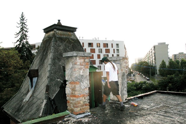 'Na strehi sveta'