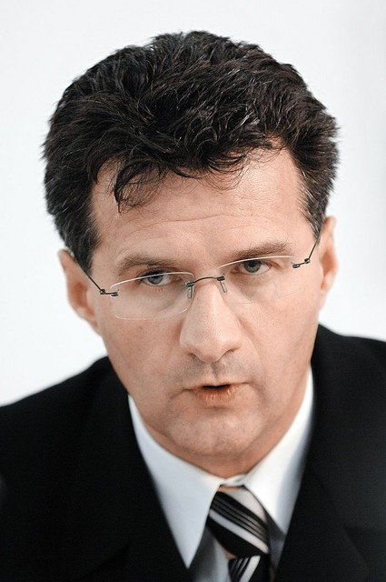 Milan M. Cvikl, poslanec SD: 'Pametna vlada bi se pri črpanju evropskih sredstev osredotočila na nekaj velikih projektov, kot so avtoceste ali železnica, ne pa da evropska sredstva drobi med stotine majhnih projektov.'