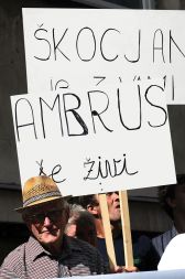 Štirje prizori slovenske nestrpnosti: ne maramo Romov &hellip;