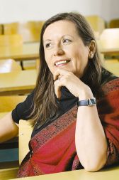 Dr. Vesna V. Godina zahteva Kanglerjev odstop