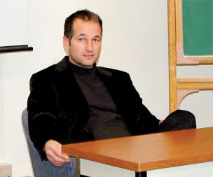 Aleš Debeljak kulturolog Aleš Debeljak kulturolog