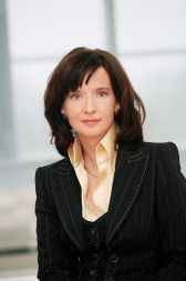 Mirjana Dimc Perko, članica uprave Gorenja: “Akcije proti tajkunom ne bodo rešile vprašanja ročnosti virov.” 