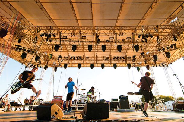HRVAŠKI PUNKERJI OVERFLOW, TERRANEO FESTIVAL, ŠIBENIK, HR | Saša Huzjak