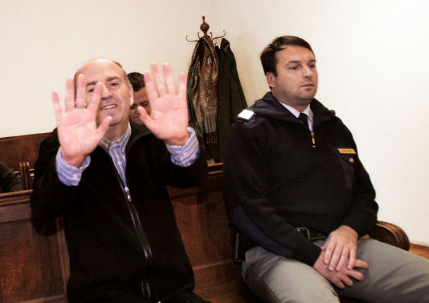 Jezus bi jih prijavil policiji