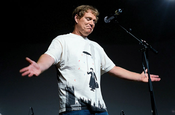 Sašo Hribar, radijska oddaja "Prizma Optimizma" v živo, Kulturni Dom, Kamnik | Sebastijan Iskra